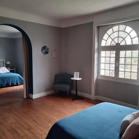 Moulins De Clan Bed and breakfast